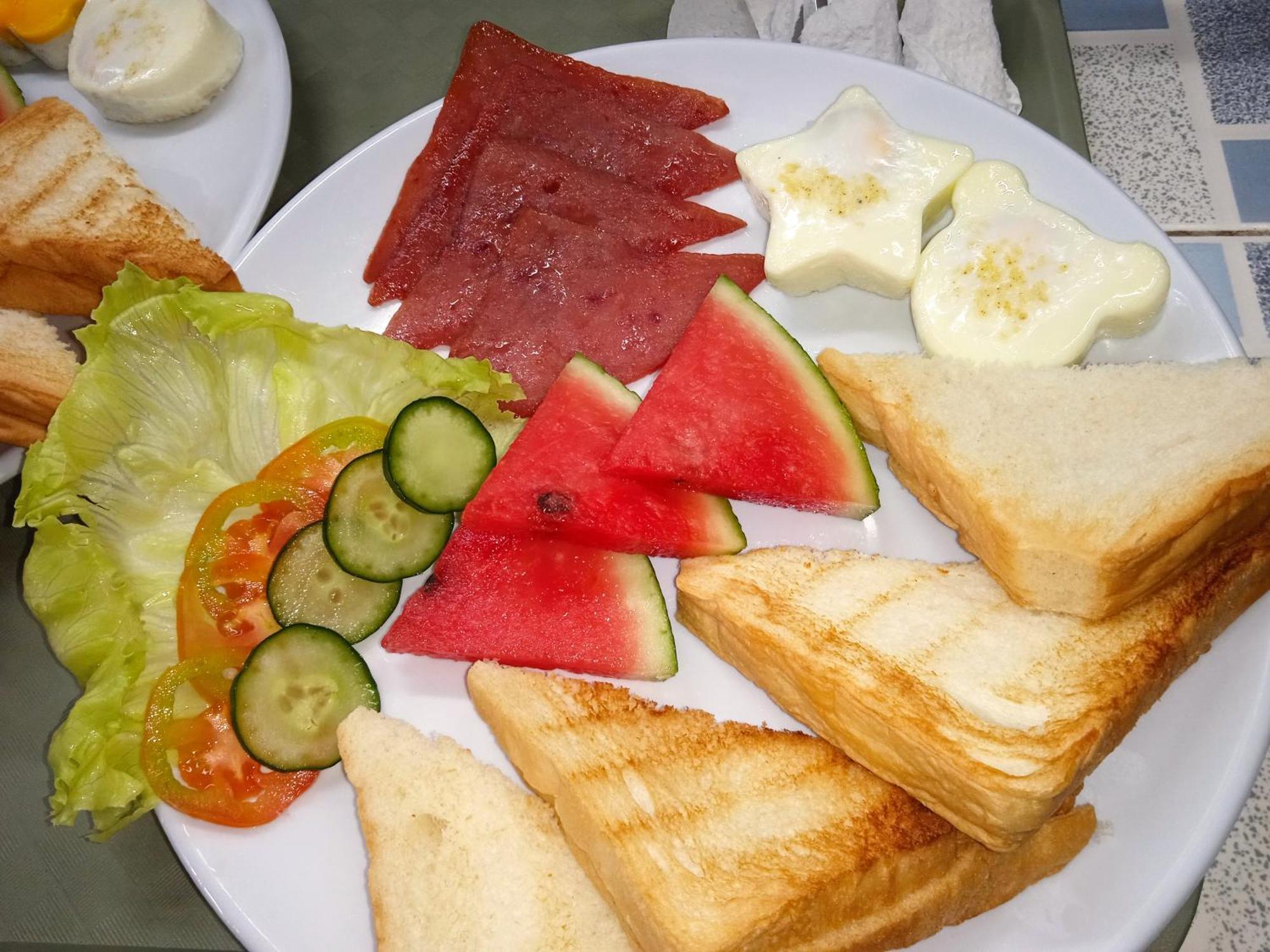 Sarah'S Garden Bnb & Spa Bed & Breakfast Clarin  ภายนอก รูปภาพ