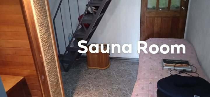 Sarah'S Garden Bnb & Spa Bed & Breakfast Clarin  ภายนอก รูปภาพ